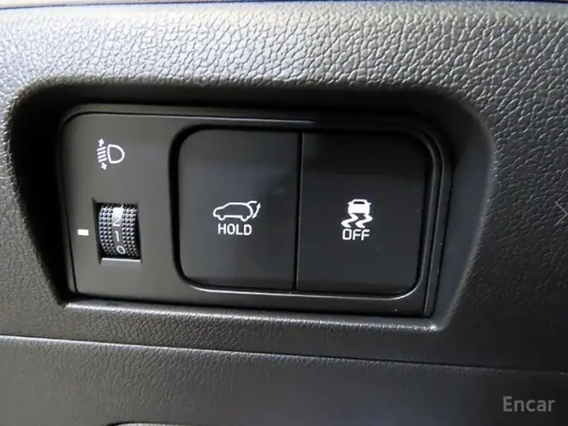 2024 Kia Sorento с пробегом 14 305 км