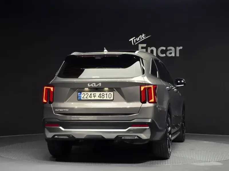 2023 Kia Sorento с пробегом 38 658 км