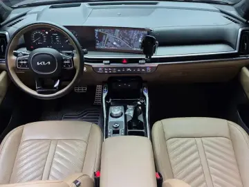 2023 Kia Sorento с пробегом 38 658 км
