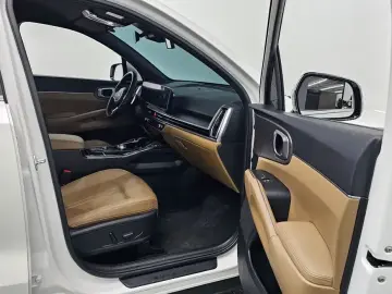 2023 Kia Sorento с пробегом 51 315 км