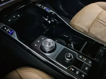 2025 Kia Sorento с пробегом 29 403 км