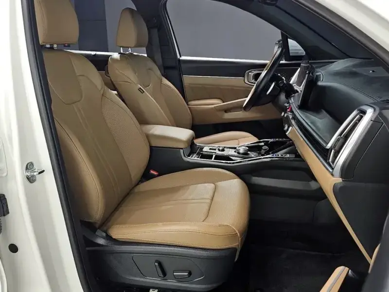 2025 Kia Sorento с пробегом 29 403 км