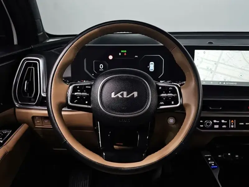 2025 Kia Sorento с пробегом 29 403 км