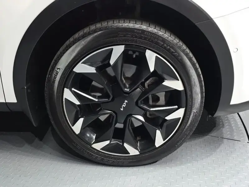 2024 Kia Sorento с пробегом 45 291 км