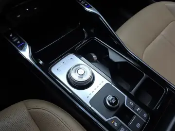 2024 Kia Sorento с пробегом 45 291 км