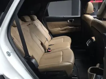 2024 Kia Sorento с пробегом 45 291 км