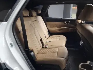 2023 Kia Sorento с пробегом 43 766 км
