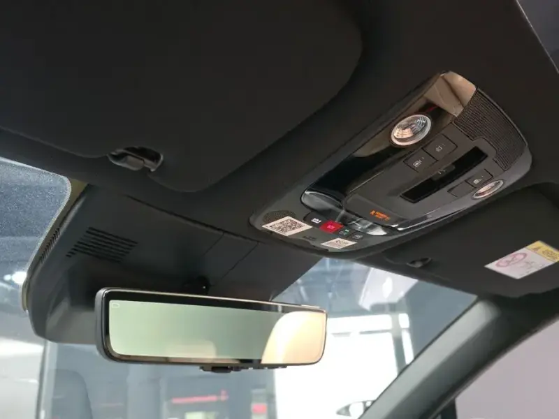 2024 Kia Sorento с пробегом 45 291 км