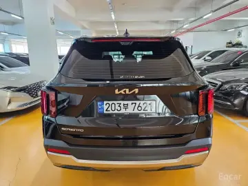 2024 Kia Sorento с пробегом 11 046 км