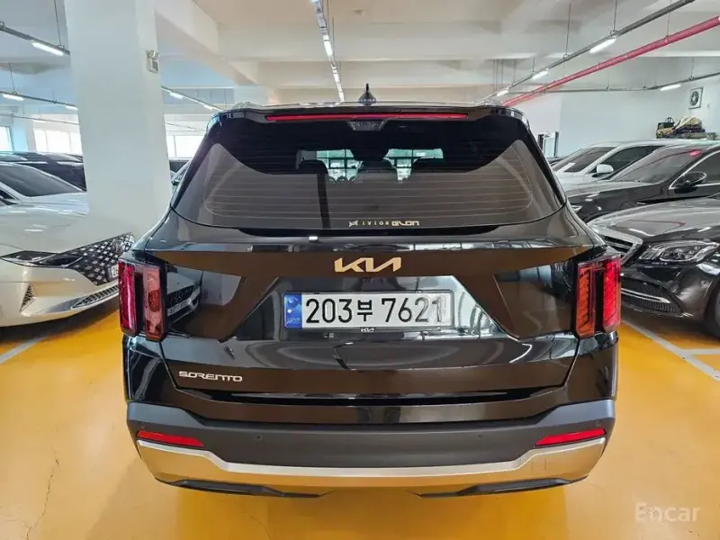 2024 Kia Sorento с пробегом 11 046 км