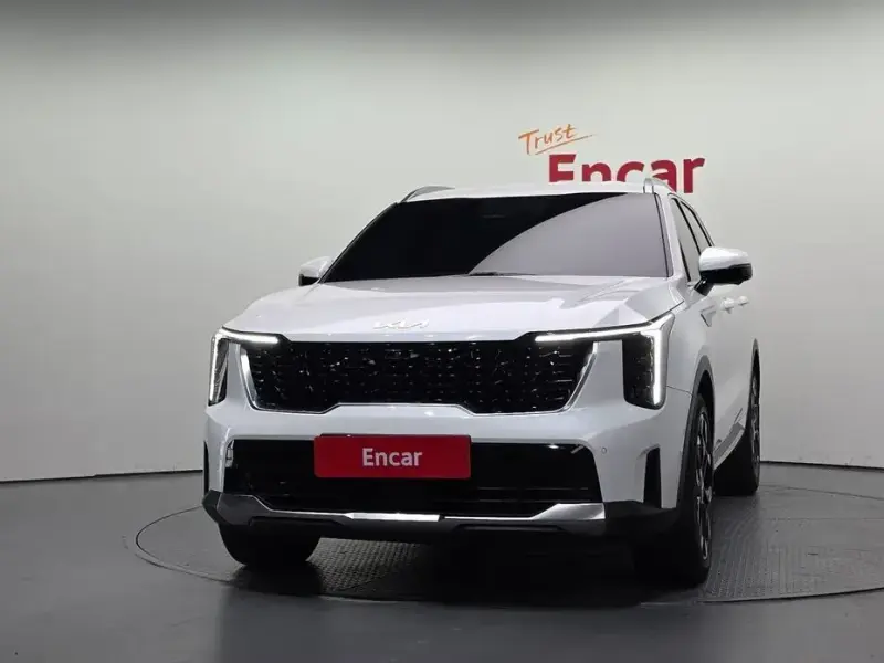 2024 Kia Sorento с пробегом 45 305 км