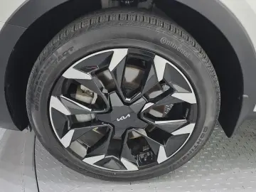 2024 Kia Sorento с пробегом 45 305 км