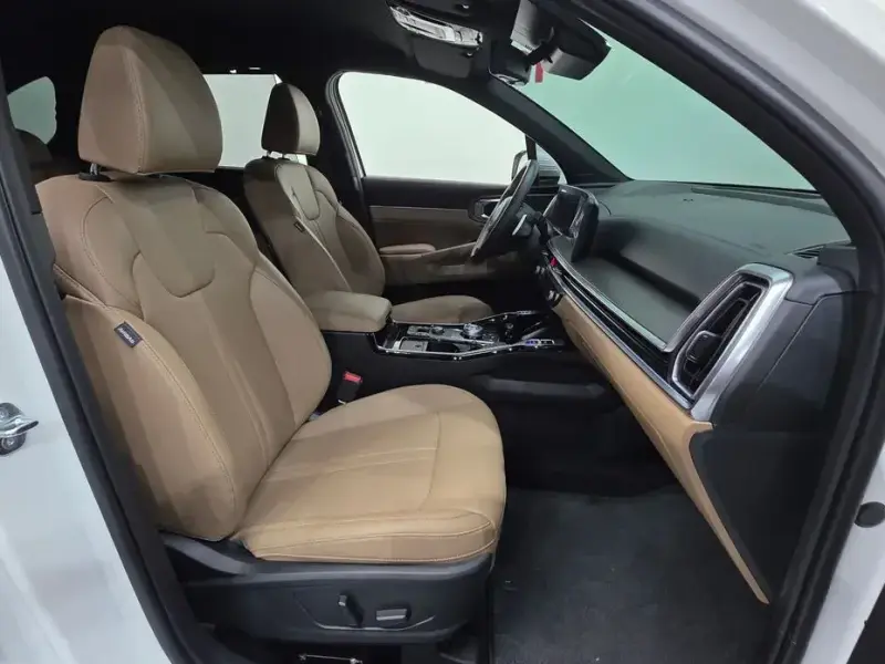 2024 Kia Sorento с пробегом 45 305 км