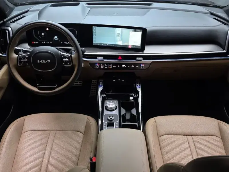 2024 Kia Sorento с пробегом 13 452 км