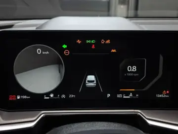 2024 Kia Sorento с пробегом 13 452 км