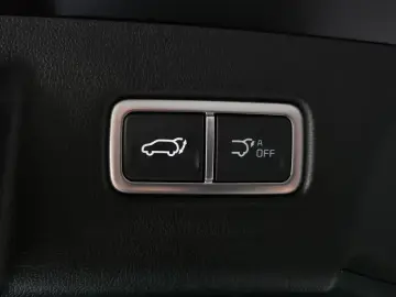 2024 Kia Sorento с пробегом 13 452 км