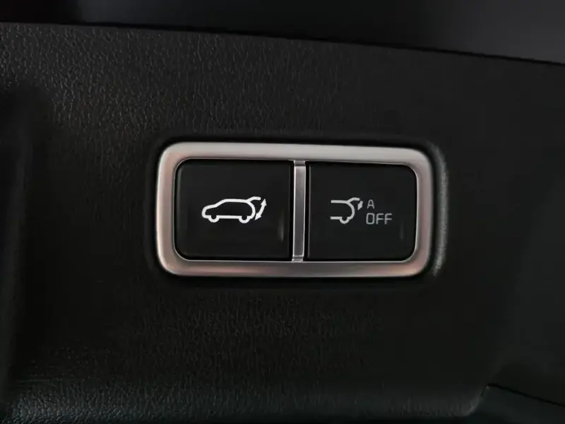 2024 Kia Sorento с пробегом 13 452 км