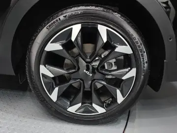 2024 Kia Sorento с пробегом 13 452 км