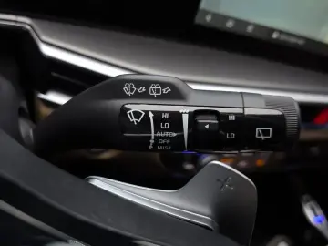 2024 Kia Sorento с пробегом 13 452 км