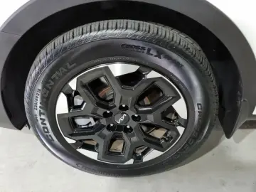 2024 Kia Sorento с пробегом 15 757 км