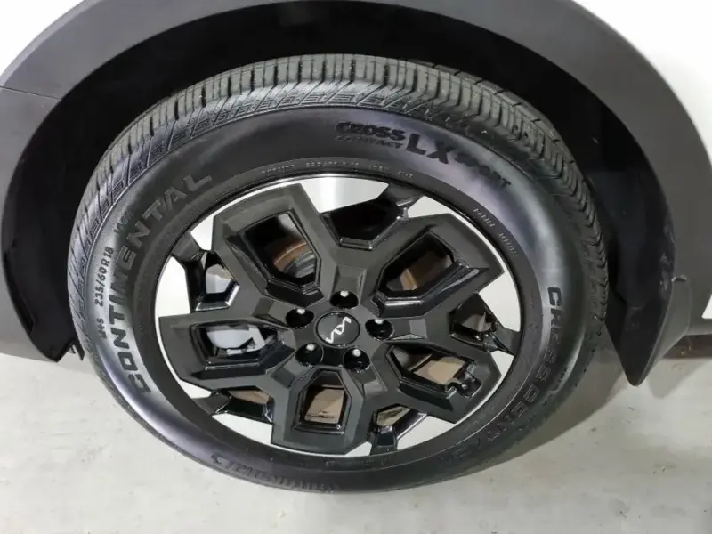2024 Kia Sorento с пробегом 15 757 км