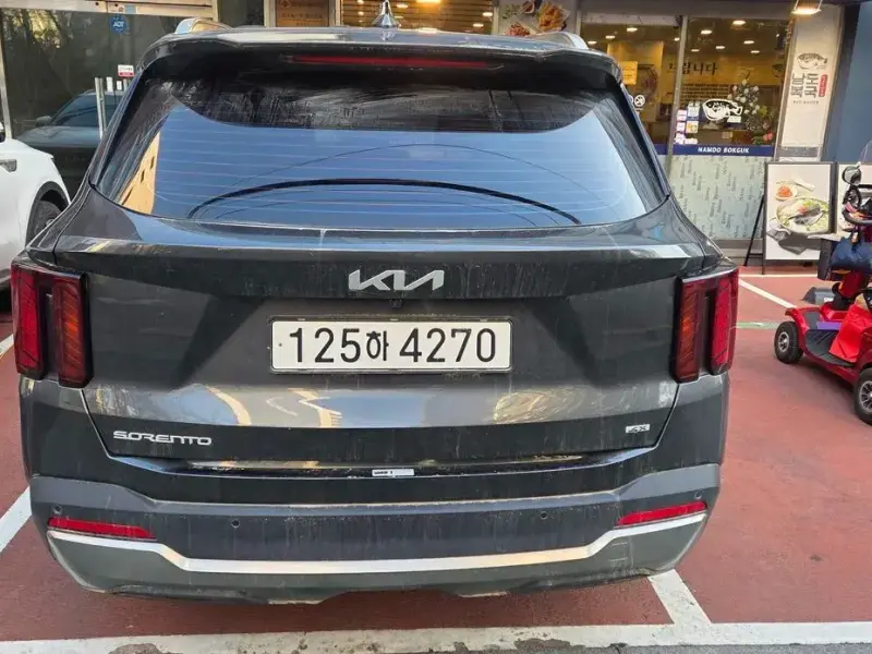 2025 Kia Sorento с пробегом 18 100 км