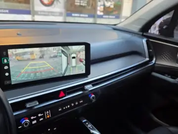 2025 Kia Sorento с пробегом 18 100 км