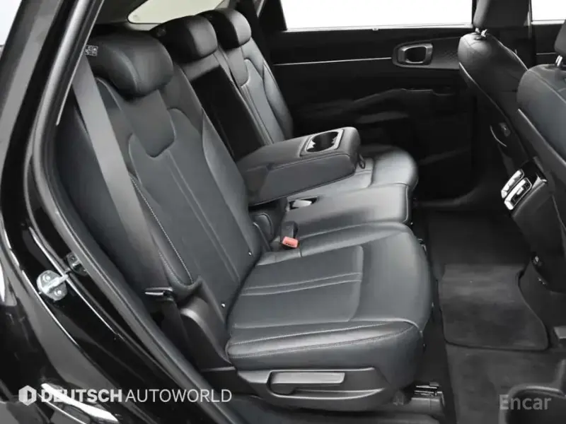 2024 Kia Sorento с пробегом 12 099 км