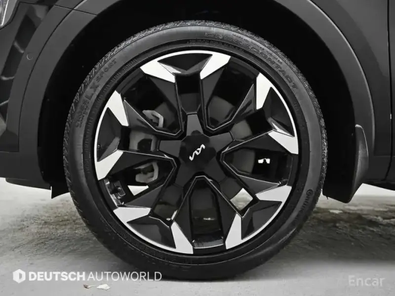 2024 Kia Sorento с пробегом 12 099 км