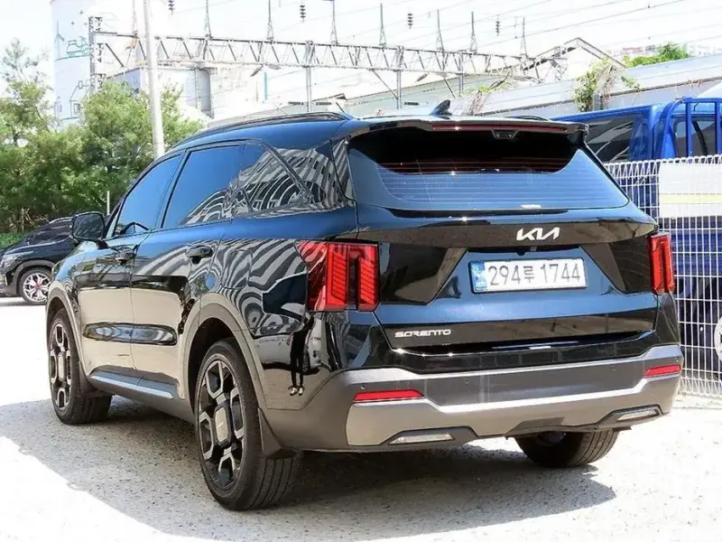2023 Kia Sorento с пробегом 40 029 км