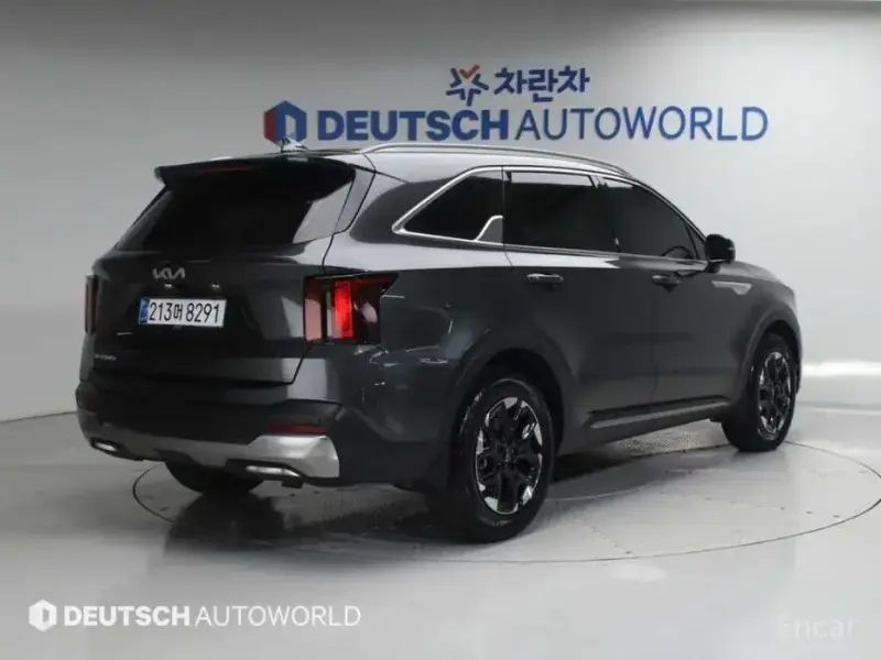 2025 Kia Sorento с пробегом 10 154 км