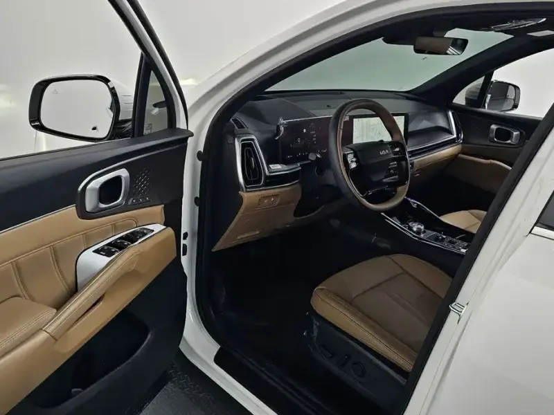 2025 Kia Sorento с пробегом 3 583 км