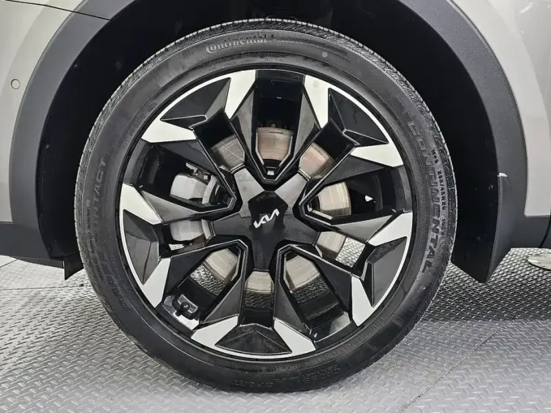 2024 Kia Sorento с пробегом 31 772 км