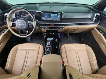 2024 Kia Sorento с пробегом 31 772 км