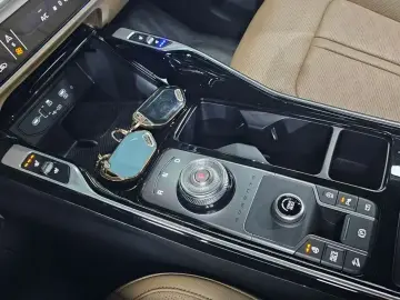 2024 Kia Sorento с пробегом 31 772 км
