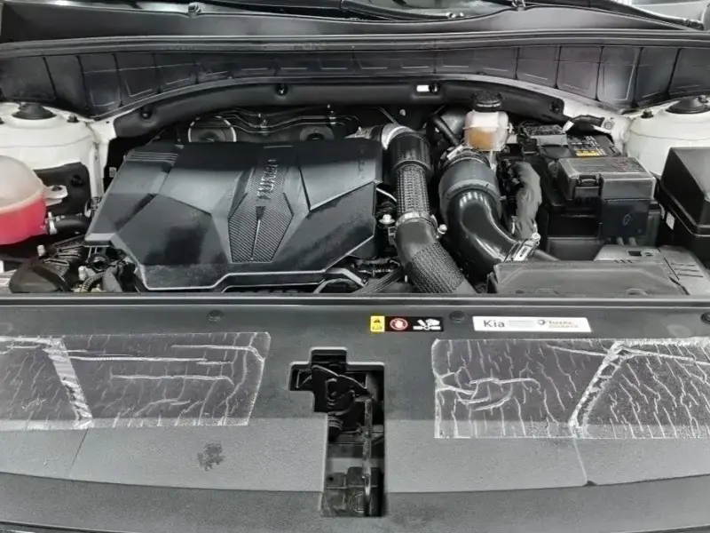 2023 Kia Sorento с пробегом 71 000 км