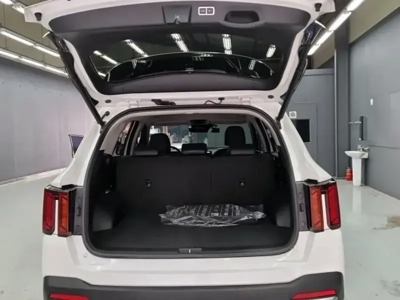 2023 Kia Sorento с пробегом 71 000 км