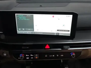 2025 Kia Sorento с пробегом 4 389 км