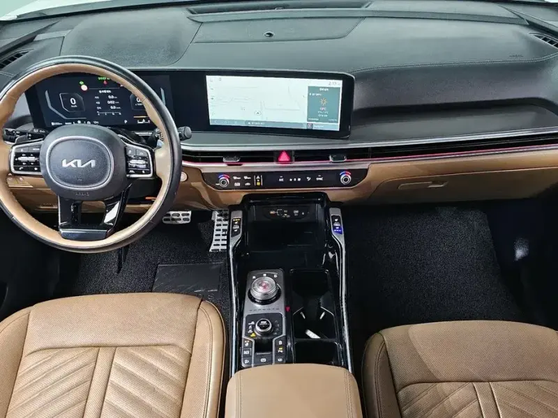 2023 Kia Sorento с пробегом 52 679 км