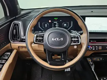 2023 Kia Sorento с пробегом 52 679 км