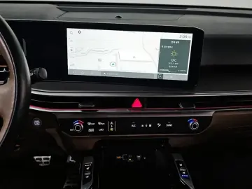 2023 Kia Sorento с пробегом 52 679 км