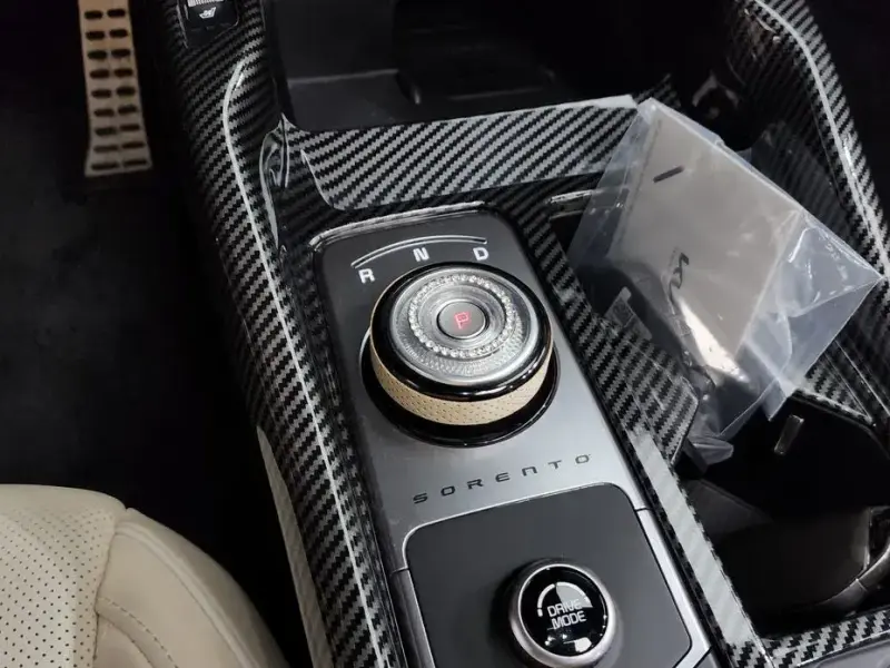 2024 Kia Sorento с пробегом 21 107 км