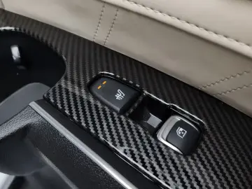 2024 Kia Sorento с пробегом 21 107 км