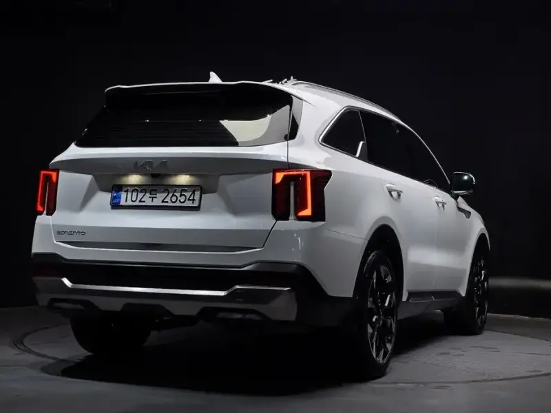 2023 Kia Sorento с пробегом 44 501 км