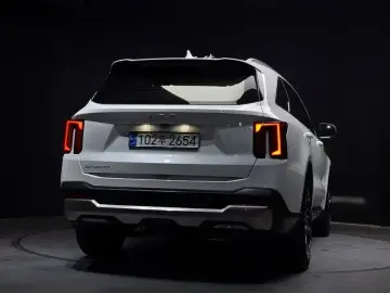 2023 Kia Sorento с пробегом 44 501 км