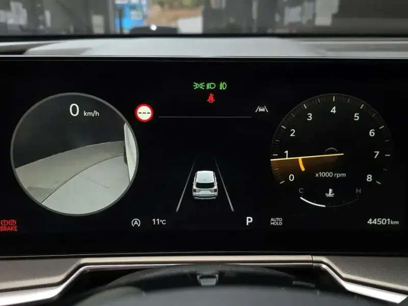 2023 Kia Sorento с пробегом 44 501 км