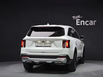 2023 Kia Sorento с пробегом 39 797 км