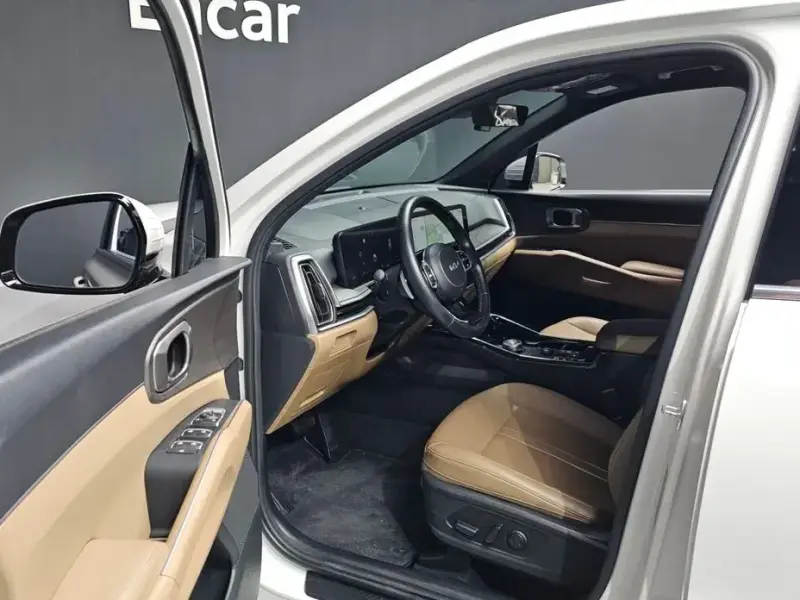 2023 Kia Sorento с пробегом 39 797 км