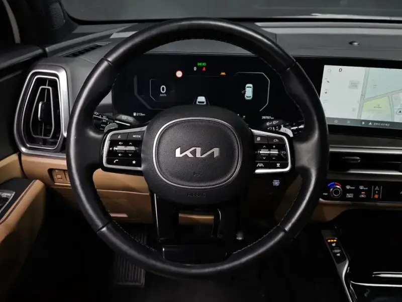 2023 Kia Sorento с пробегом 39 797 км
