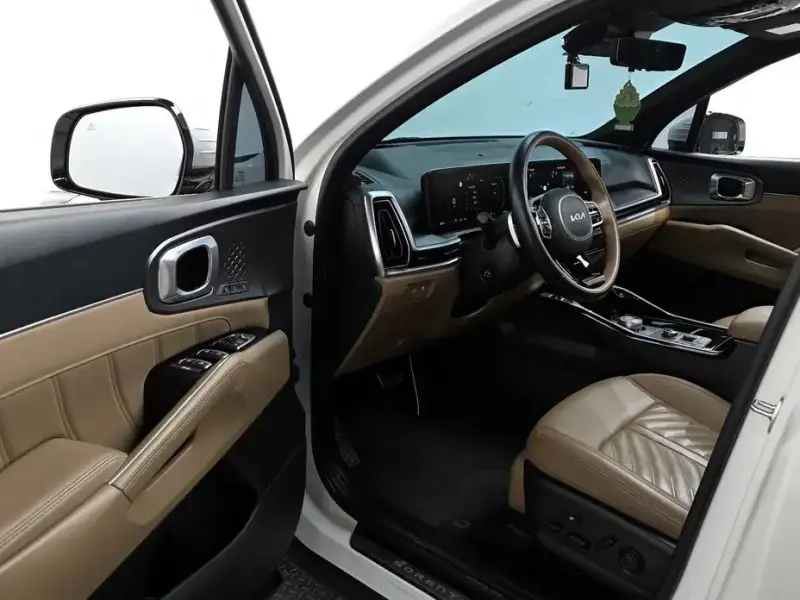2023 Kia Sorento с пробегом 34 784 км